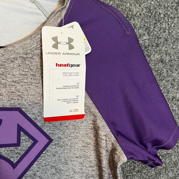 Under Armour Shirt Womens Medium Gray Superman Superwoman Compression Fitted NEW - Picture 7 of 8